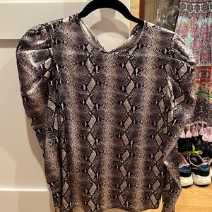 generation love xs blouse puff sleeve